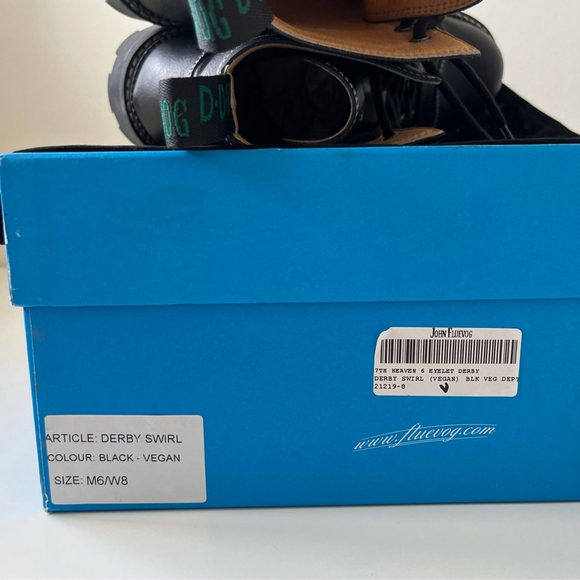 John Fluevog 7TH HEAVEN DERBY SWIRL (6 EYE) CLASSIC DERBY BOOTS in Black Vegan - Picture 8 of 10